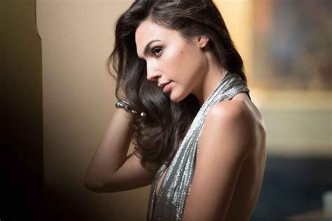 gal gadot bamboo perfume.